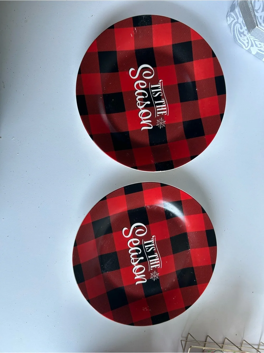 Royal Norfolk Red and Black Buffalo Check Holiday Plate